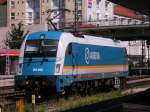 BR 183 002 von Arriva wartet am 07.08.2008 
auf Alex 86017 von Hof nach Mnchen im Bahnhof von Regensburg.