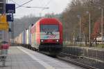 EVB 420 13 (223 033-3) mit Containerzug in Fahrtrichtung Norden. Aufgenommen in Wehretal-Reichensachsen am 05.12.2013.