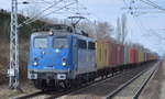 EGP 140 824-4 mit Containerzug aus Hamburg am 17.03.18 Durchfahrt Bf .Berlin-Hohenschönhausen.