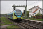 ET 8.03 der Eurobahn erreicht hier aus Münster kommend am 24.4.2018 um 14.31 Uhr den Bahnhof Hasbergen. Das Fahrzeug trägt noch immer die Lackierung der Westfalenbahn.