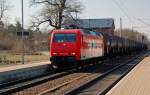 145-CL 012 der HGK zieht am 07.04.10 einen Kesselwagenzug durch Burgkemnitz Richtung Wittenberg.
