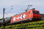 HGK 2056 (91 80 6 185 588-1 D-RHC) mit Kesselwagenzug in Linz (Rhein), 11.7.15.