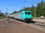 Die für HGK fahrende 185 577-8 kam am 07.06.2014 mit einem Kesselwagenzug in Richtung Norden durch Eichenberg.