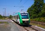   Der VT 254  (95 80 0648 154-2 D-HEB / 95 80 0648 654-1 D-HEB) ein Alstom Coradia LINT 41 der HLB (Hessische Landesbahn), ex Vectus VT 254, hier auch noch in der vetus-Farbgebung, erreicht man