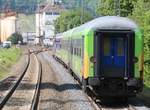 14.6.2018. Wegen Bauarbeiten auf der Schnellfahrstrecke wurde FLX 1818 umgeleitet, aus dem heraus das Bild gemacht wurde. Bei Melsungen begegnet ihm Gegenzug FLX 1817 mit 3 Wagen, der zu Testfahrten vor Betriebsaufnahme zum 21.6 unterwegs ist.
