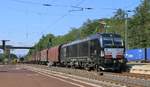 193 603 im DB Einsatz mit gemischtem Güterzug in Fahrtrichtung Norden.