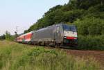 189 916 (ES 64 F4-016) mit Autoreisezug in Fahrtrichtung Süden. Aufgenommen zwischen Eichenberg und Friedland(HAN) am 01.06.2014.