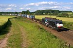 MRCE ES 64 F4-208 (E 189 208), vermietet an ERS Railways, befrdert am 07.06.15 zwischen Vehrte und Belm einen KLV-Zug in Richtung Osnabrck.