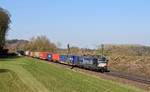 Die an boxXpress vermietete MRCE X4E - 853 (193 853) ist mit einem mit KLV-Zug am 28.03.17 zwischen Bohmte und Ostercappeln auf dem Weg in Richtung Bremen.