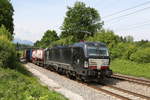 193 611 mit einem  KLV  aus München kommend am 22. Mai 2020 bei Grabenstätt.