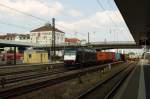 185 544 der MRCE Dispolok  Reihe  mit einem Container Zug. Gesichtet im  Regensburger Hbf am 27.06.2010!