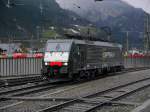 MRCE / CAPTRAIN - Lok ES 64 FA 189 111 bei Rangierfahrt im Bahnhof Erstfeld am 27.02.2015