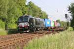 193 860-4 mit Containerzug in Fahrtrichtung Süden.