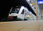 Abends im Bahnhof von Schwerin HBF am 18.04.2011 VT 702 auf dem Weg nach Parchim