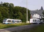 VT 704 (BR 648, LINT 41) als OLA 79860 von Parchim ber Schwerin kommend am ehemaligen EG Bahnhof Gadebusch; 24.06.2013