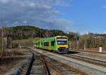 650 659 (VT 24) + 650 654 (VT 19) als RB nach Plattling am 10.04.2013 bei der Einfahrt in Gotteszell.