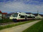 Bei der Begegung am 12.08.2013 mit SWE 72519 hinter dem Friedhof von Staufen traute sich die Sonne nicht so recht und schien deswegen nur schwach auf die Front des Tw 508 der SWEG, der auf dem Weg nach Mnstertal (Schwarzwald) war.