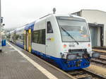 VT 442 der WEG mit RB 65 aus Nürtingen in Neuffen, 30.08.2020.