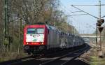 185 598-0 der ITL mit leeren Autotransportwagen in Fahrtrichtung Hannover. Aufgenommen am 02.l04.2011 in Dedensen-Gmmer.