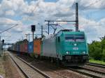 185 610 durchfhrt mit ihrem Containerzug Dresden Strehlen gen Bremer Hafen.
11.06.13