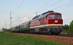 132 109 der LEG unternahm mit den Leipziger Eisenbahnfreunden am 20.05.17 eine Sonderfahrt von Leipzig-Plagwitz nach Berlin ins Technikmuseum. Hier durcheilt der Zug Gräfenhainichen Richtung Wittenberg.