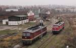 132 109-0 und 232 690-8 (LEG) zu sehen am 25.11.19 in Gera Hbf.