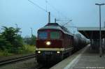 232 004-2 der LEG - Leipziger Eisenbahngesellschaft mbH mit Kesselzug in Rathenow Richtung Wustermark unterwegs.