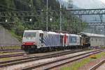 Am 05.07.2018 wurde 186 442 zusammen mit 185 665-7  LKW und Bahn - kombiverkehr  von der D 245 6020 durch den südlichen Bahnhofsbereich von Brennero in Richtung Österreich geschoben.
