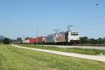 185 666 + 186 286 mit einem KLV Zug am 16.06.2012 bei bersee.