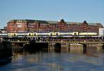 ME 146-09 mit DLr 81996 (Tostedt–Hamburg Hbf) am 02.06.2017 auf der Oberhafenbrcke in Hamburg