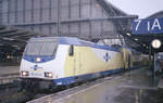Metronom ME 146-10 Hamburg Hbf am 28. Dezember 2006 - an diesem Tag gab es in Hamburg  Schneeregen. - Scan eines Farbnegativs. Film: Kodak GC 400-8. Kamera: Leica C2.