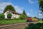 V100 1041 NESA mit Baugerümpel Richtung Plochingen.Aufgenommen in Salach am 15.7.2016.