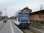 VT 004 der NEB als RB 36 nach Frankfurt (O) im Bahnhof Storkow (Mark) am 22.