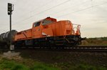 Am Blocksignal bei Allerheiligen ist die 9280 1261 302-4 D-NRAIL.
Die Maschine hat drei Kesselwagen aus dem ChemPark Dormagen nach Krefeld unterwegs.
Freitag 22.4.2016