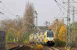 ODEG ET 445.114 wurde vom westlichen Bahnsteigende des Bahnhofs Berlin-Spandau aufgenommen.
Aufnahmedatum: 8. November 2017