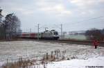 ES 64 U2 - 100 (182 600-7) Hupac fr ODEG - Ostdeutsche Eisenbahn GmbH mit dem RE4 (RE 37323) von Rathenow nach Ludwigsfelde bei Nennhausen.