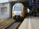 Einfahrt ET 445.114 der Ostdeutschen Eisenbahn als RE 4 nach Rathenow in den Bahnhof Berlin Südkreuz am 13.