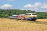 Mit einem Ersatzzug war 218 472 der Powerrail am 05.07.22 unterwegs von Goslar nach Magdeburg. Hier erreicht der Zug Ilsenburg.