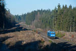 285 101-5 der PRESS bei Pechbrunn Richtung Weiden, 30.12.2016