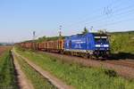 246 049-2 der Pressnitztalbahn mit einem Holzzug bei Nörten-Hardenberg am 08.05.2018