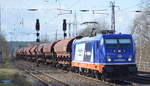 Raildox GmbH & Co. KG, Erfurt [D]  187 317-3  [NVR-Nummer: 91 80 6187 317-3 D-RDX] mit Ganzzug Schüttgutwagen mit Schwenkdach am 25.02.20 Durchfahrt Bf. Saarmund. 