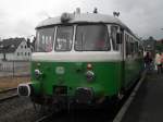 VT23 der Rhein-Sieg-Eisenbahn(RSE) kurz vor der Abfahrt im Bahnhof Kall fr die Oleftalbahn.8.8.10.