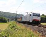 185 639-2 mit ARS-Autozug in Fahrtrichtung Norden.