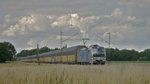 Railpool/Rurtalbahn 193 810 mit einem Autozug von Bremen nach Zeebrugge bei Westbevern (Vadrup) aus Richtung Osnabrück kommend. Grüße zurück an den Tf! (06.07.2016)