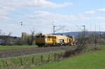 Spitzke 09-3X Dynamic Stopfexpress (D-SPAG 99 80 9123 001-6) unterwegs in Richtung Bebra, am 05.04.2023 in Hauneck.