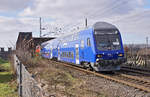 Der neue RE 44 von Moers nach Bottrop im Ruhrgebiet.
Die neuen Doppelstockwagen mit Lokomotive 111 067-5 am 05.02.2020 in Duisburg.