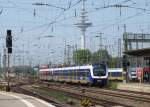 ET 440 211 und ein weiterer 440er erreichen am 03.August 2015 asl RS1 den Bremer Hauptbahnhof.