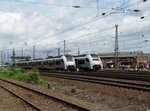 Trans Regio Mittelrheinbahn Siemens Desiro 460 008-6 und 460 016-9 treffen sich am am 18.06.16 in Koblenz von einen Gehweg aus fotografiert