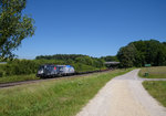 ES 64 U2-060 TXL Mauerfall Taurus mit einem LKW Walter bei Sinngrün am 23.6.2016.Leider sind die ersten Wagen unbeladen -(