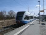 Auf Anschlureisende in Richtung Usedom wartete,am 06.April 2013,in Zssow die UBB:646 110 und 646 123.